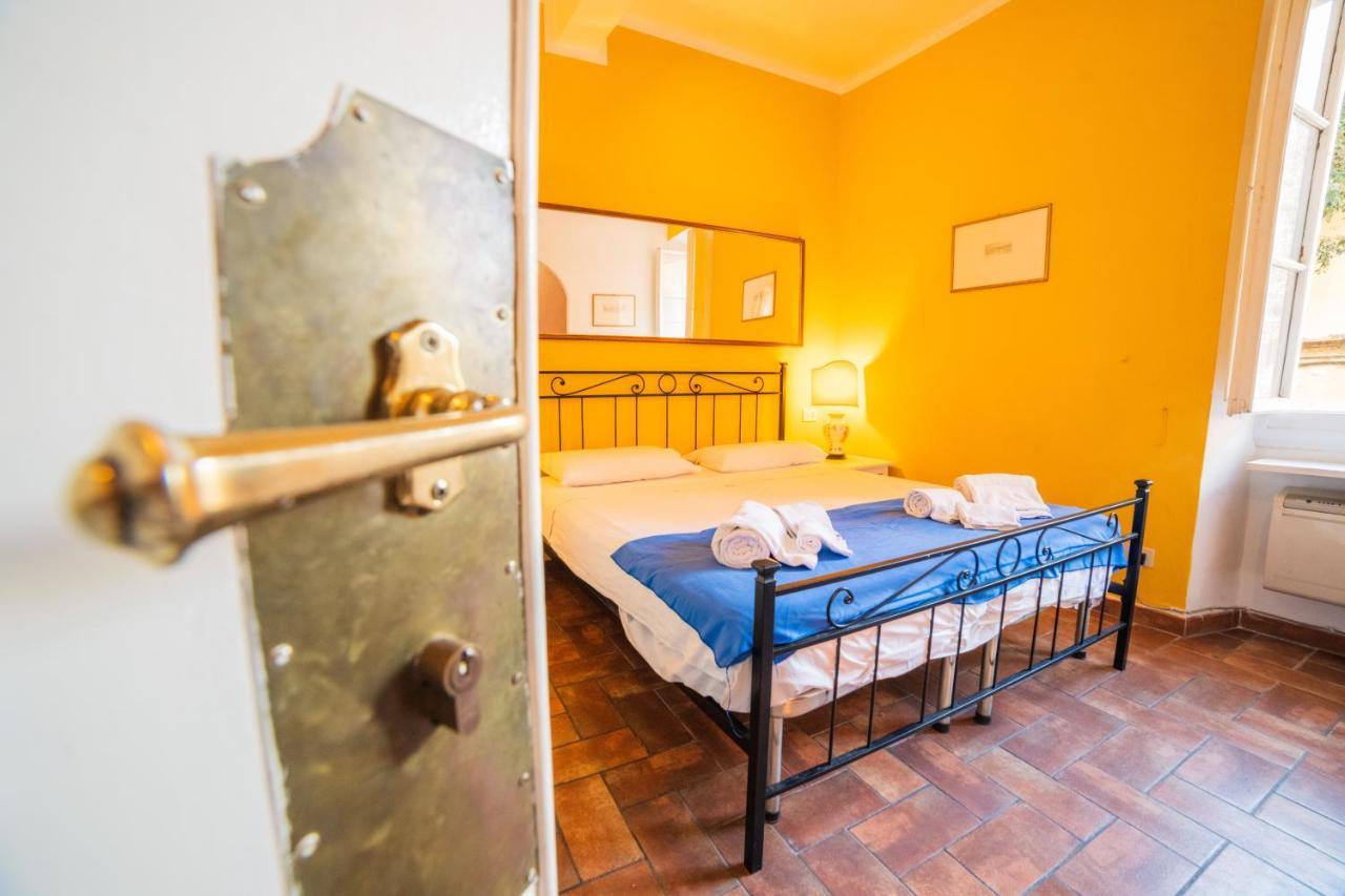 S1 - Serristori Tower Apt - Dolcevita Holiday Florence Extérieur photo